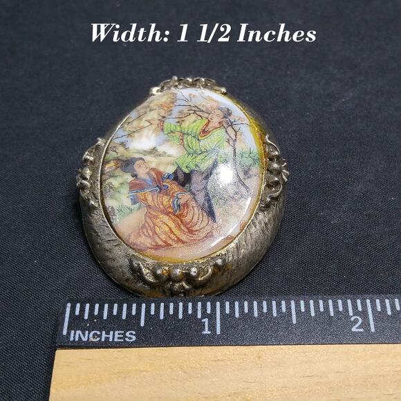 Vintage Porcelain Asian Couple Brooch Pendant Gold Tone Cameo Unsigned - Picture 8 of 10